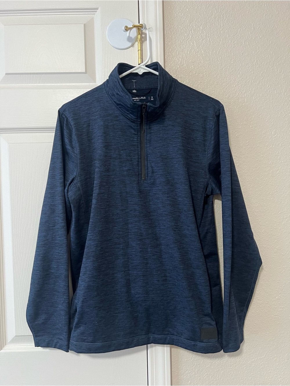 Abercrombie & Fitch Air Knit Navy Quarter Zip Performance Pullover Men’s Small